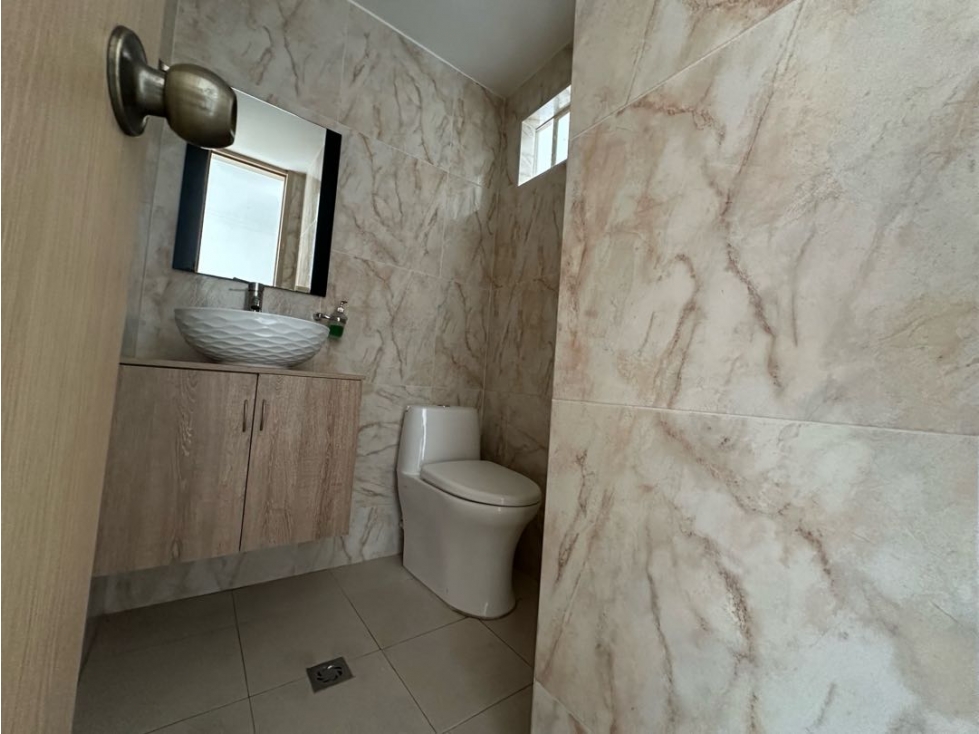 Apartamento en arriendo en Cañasgordas, Cali · foto 8 de 15