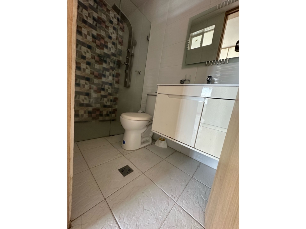 Apartamento en arriendo en Cañasgordas, Cali · foto 9 de 15