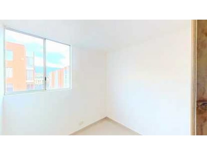 Apartamento de 3 alcobas en venta en San Antonio Norte, Bogotá, 46 m² · foto 6 de 21