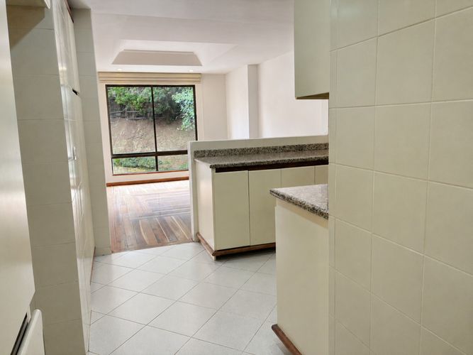 Apartamento de 3 alcobas en venta en Altos De Suba, Bogotá, 151 m² · foto 9 de 24