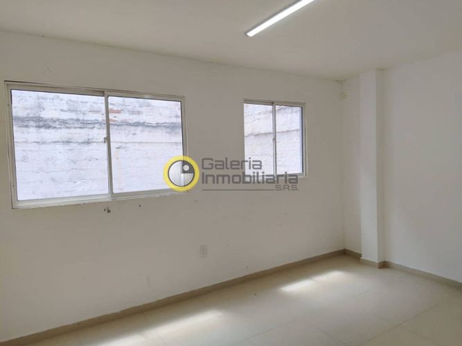 Oficina en arriendo en Centro, Bucaramanga, 20 m² · foto 4 de 11