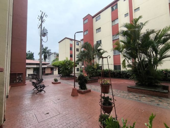 Apartamento de 3 alcobas en venta en Prados Del Norte, Cali, 59 m² · foto 17 de 20