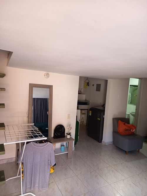 Apartaestudio en venta en La Milagrosa, Medellín, 35 m² · foto 6 de 10