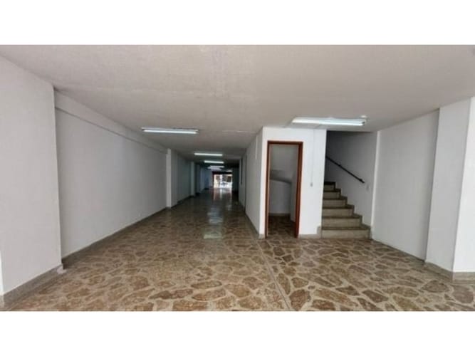 Local en venta en Los Naranjos, Envigado, 294 m² · foto 4 de 11
