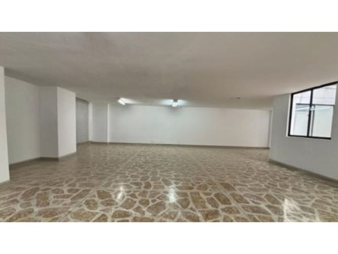 Local en venta en Los Naranjos, Envigado, 294 m² · foto 6 de 11