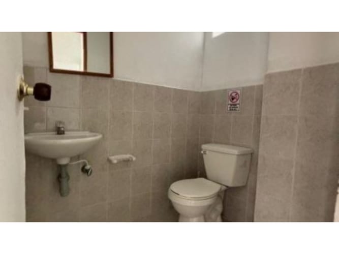 Local en venta en Los Naranjos, Envigado, 294 m² · foto 11 de 11