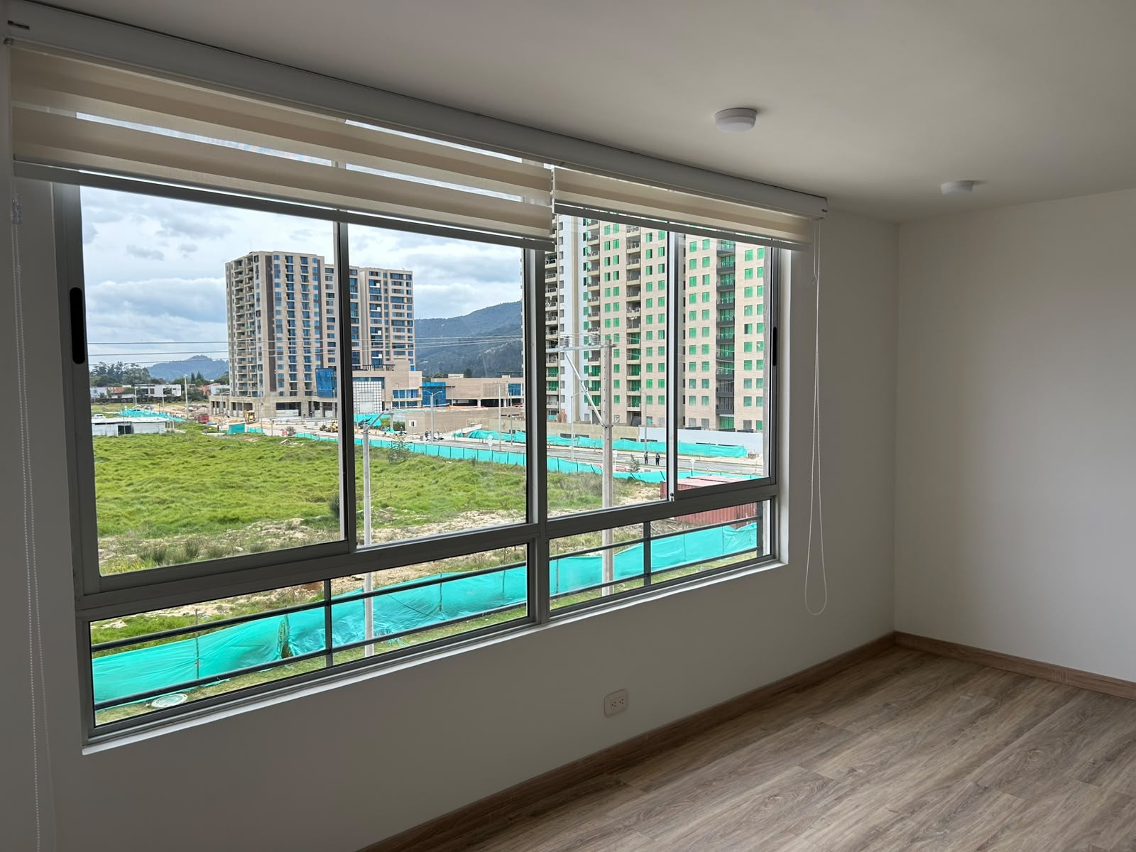 Apartamento de 2 habitaciones en arriendo en Lagos de Torca, Bogotá — imagen 1 de 15