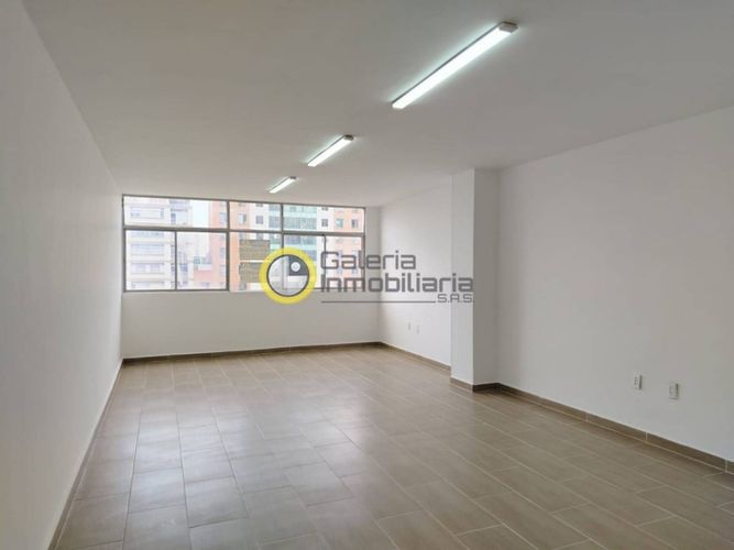 Oficina en arriendo en Centro, Bucaramanga, 36 m² · foto 7 de 8