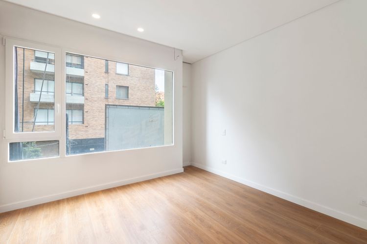 Apartamento de 2 alcobas en venta en Santa Barbara Oriental, Bogotá, 106 m² · foto 6 de 15