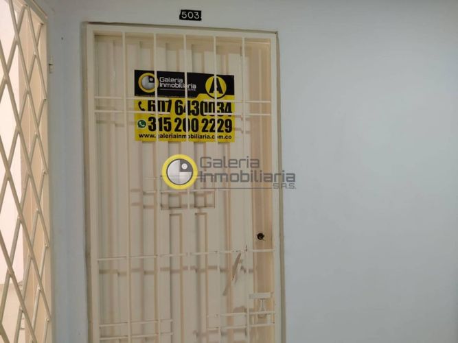 Oficina en arriendo en Centro, Bucaramanga, 15 m² · foto 2 de 7