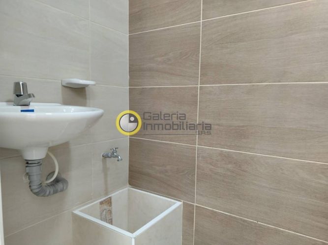 Oficina en arriendo en Centro, Bucaramanga, 15 m² · foto 7 de 7