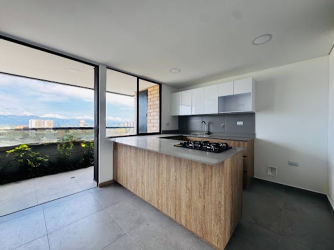 Apartamento de 2 alcobas en venta en El Porvenir, Rionegro, 76 m² · foto 2 de 24