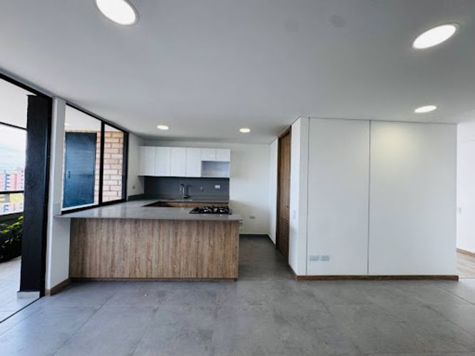 Apartamento de 2 alcobas en venta en El Porvenir, Rionegro, 76 m² · foto 12 de 24