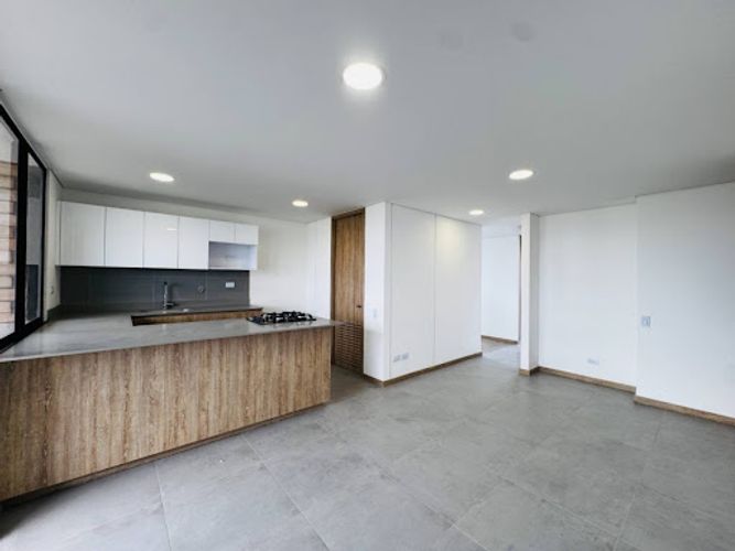 Apartamento de 2 alcobas en venta en El Porvenir, Rionegro, 76 m² · foto 13 de 24