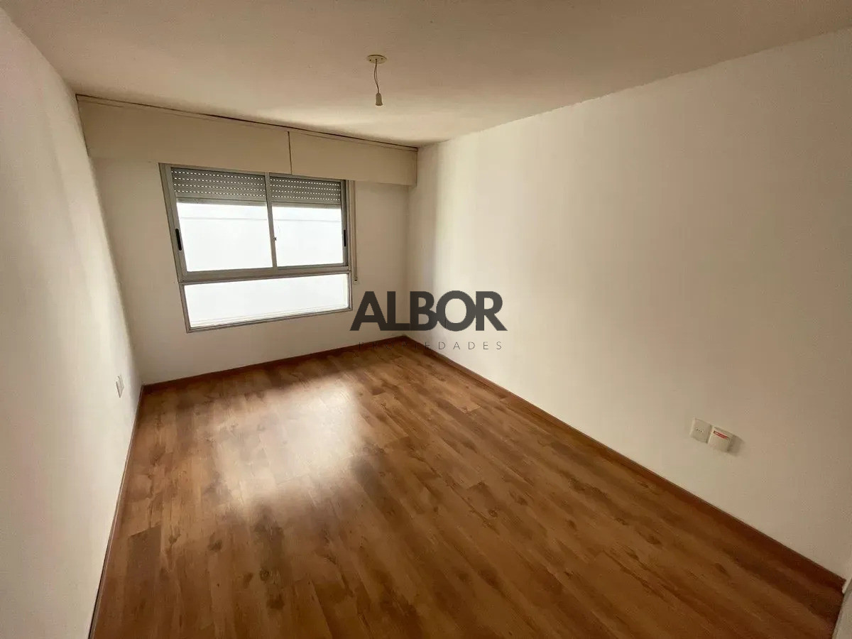 Apartamento en Alquiler · Foto 8