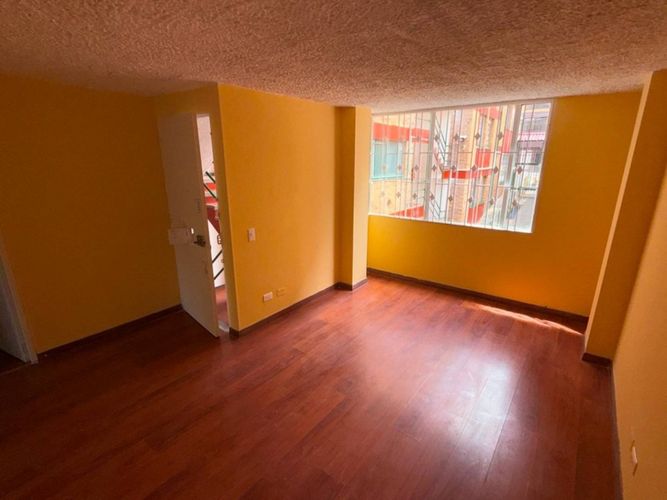 Apartamento de 2 alcobas en venta en Granada Sur, Bogotá, 46 m² · foto 4 de 20