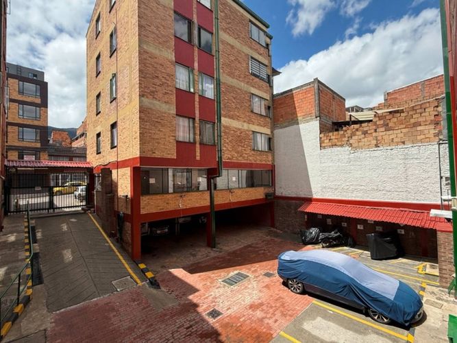 Apartamento de 2 alcobas en venta en Granada Sur, Bogotá, 46 m² · foto 19 de 20