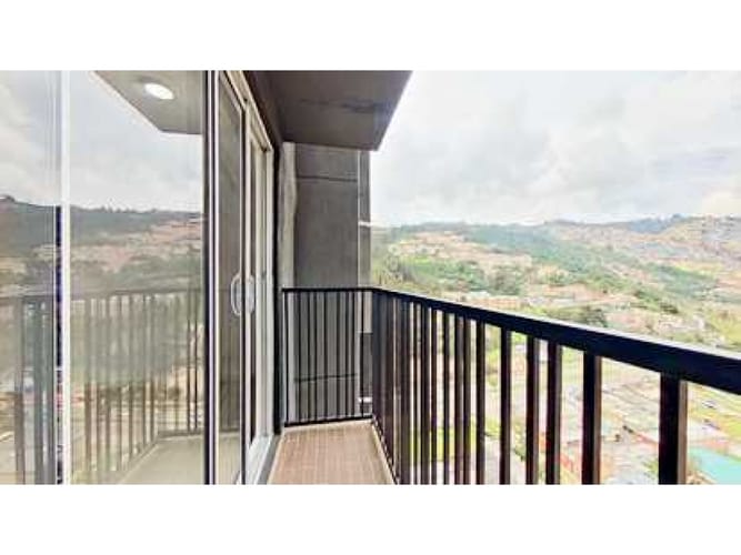 Apartaestudio en venta en Santa Teresa, Bogotá, 38 m² · foto 2 de 11