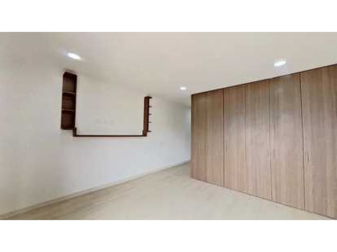 Apartaestudio en venta en Santa Teresa, Bogotá, 38 m² · foto 5 de 11