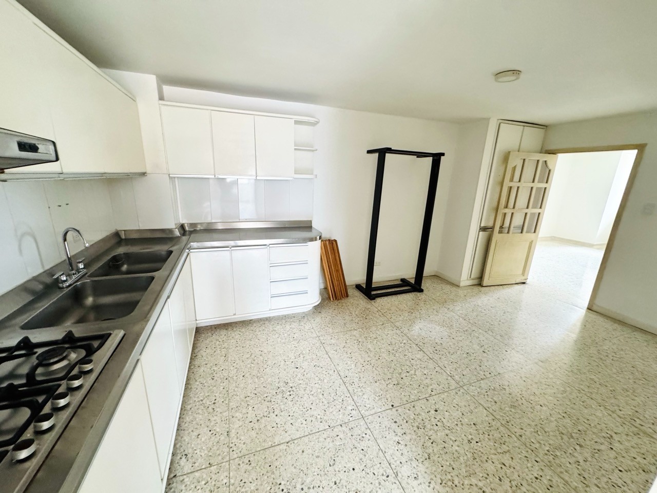 Apartamento en venta en Altos Del Prado, Barranquilla · foto 8 de 18
