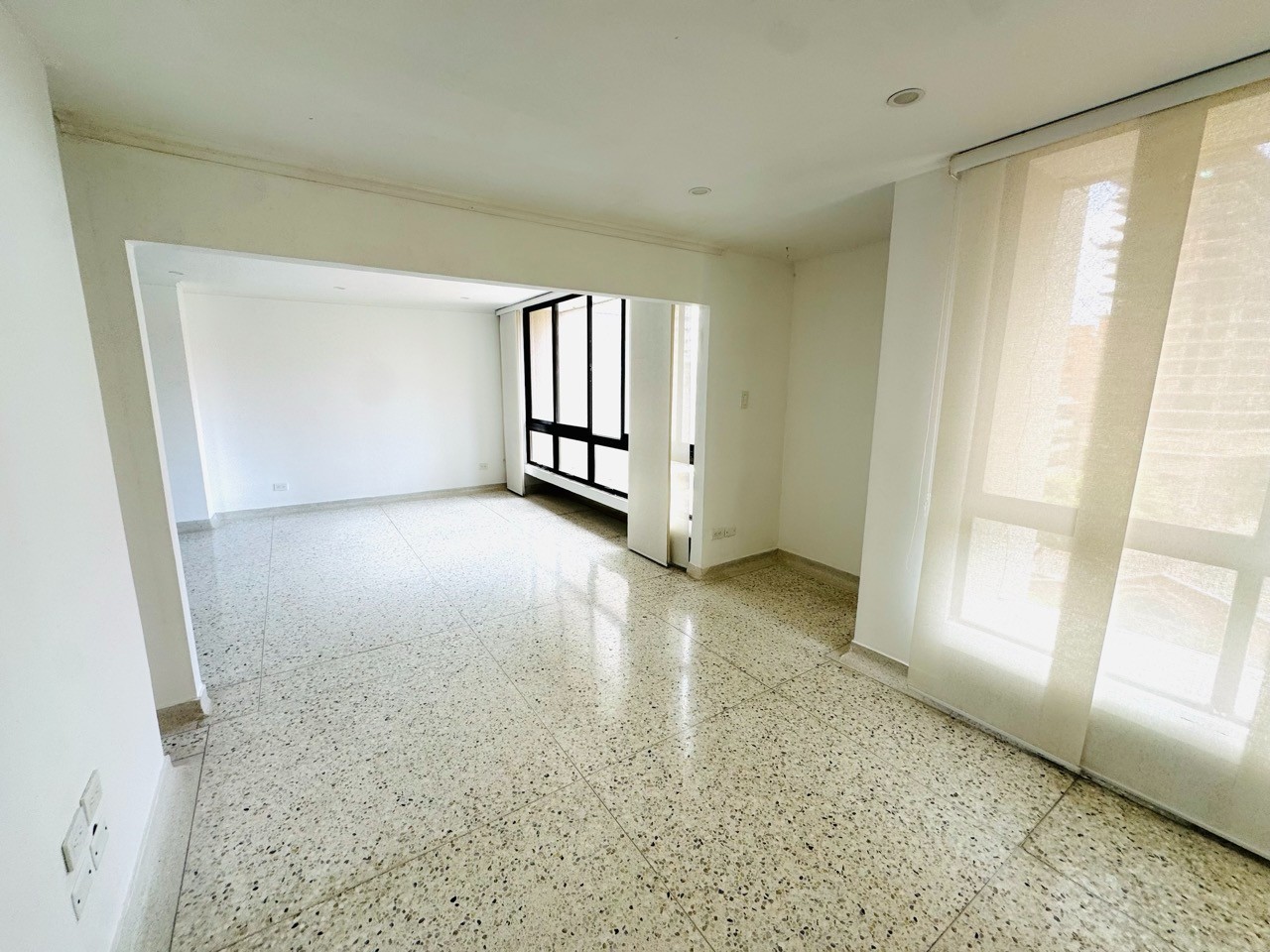 Apartamento en venta en Altos Del Prado, Barranquilla · foto 2 de 18