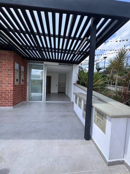 Local en arriendo en Toledo, La Estrella, 18 m² · foto 2 de 7