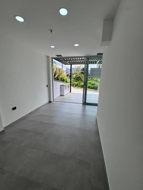 Local en arriendo en Toledo, La Estrella, 18 m² · foto 5 de 7