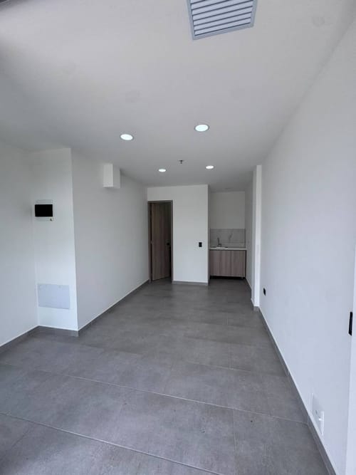 Local en arriendo en Toledo, La Estrella, 18 m² · foto 7 de 7