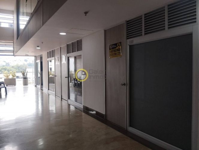 Local en arriendo en Casco Antiguo - Floridablanca, Floridablanca, 19 m² · foto 2 de 6