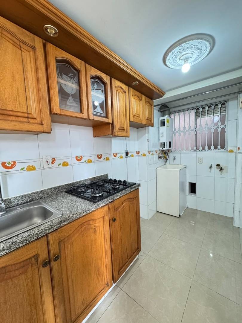 Apartamento en venta en Modelia Occidental, Bogotá · foto 9 de 24