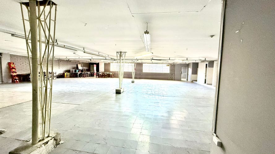 Bodega en arriendo en El Poblado, Medellín, 520 m² · foto 3 de 7