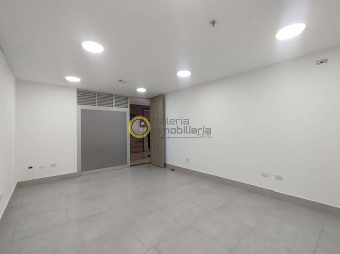 Local en arriendo en Casco Antiguo - Floridablanca, Floridablanca, 19 m² · foto 5 de 6