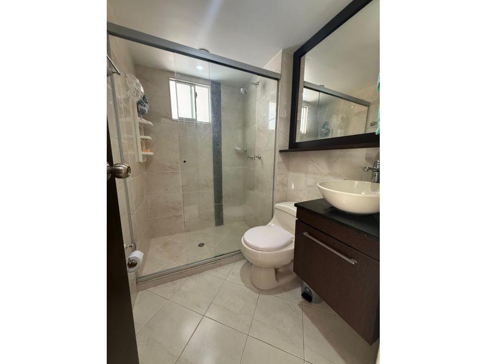 Apartamento en venta en Los Colores, Medellín · foto 11 de 18