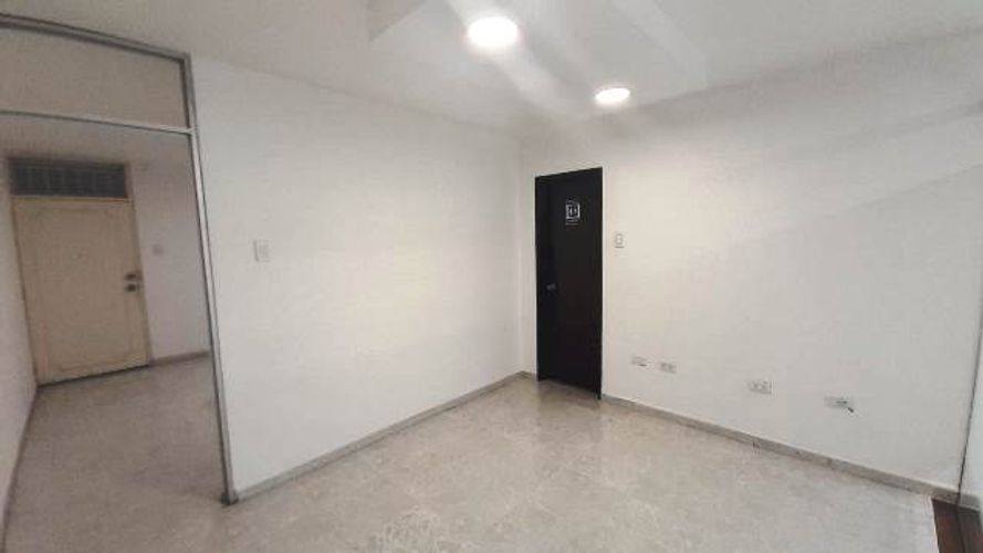 Oficina en arriendo en San Nicolas, Cali, 49 m² · foto 14 de 24