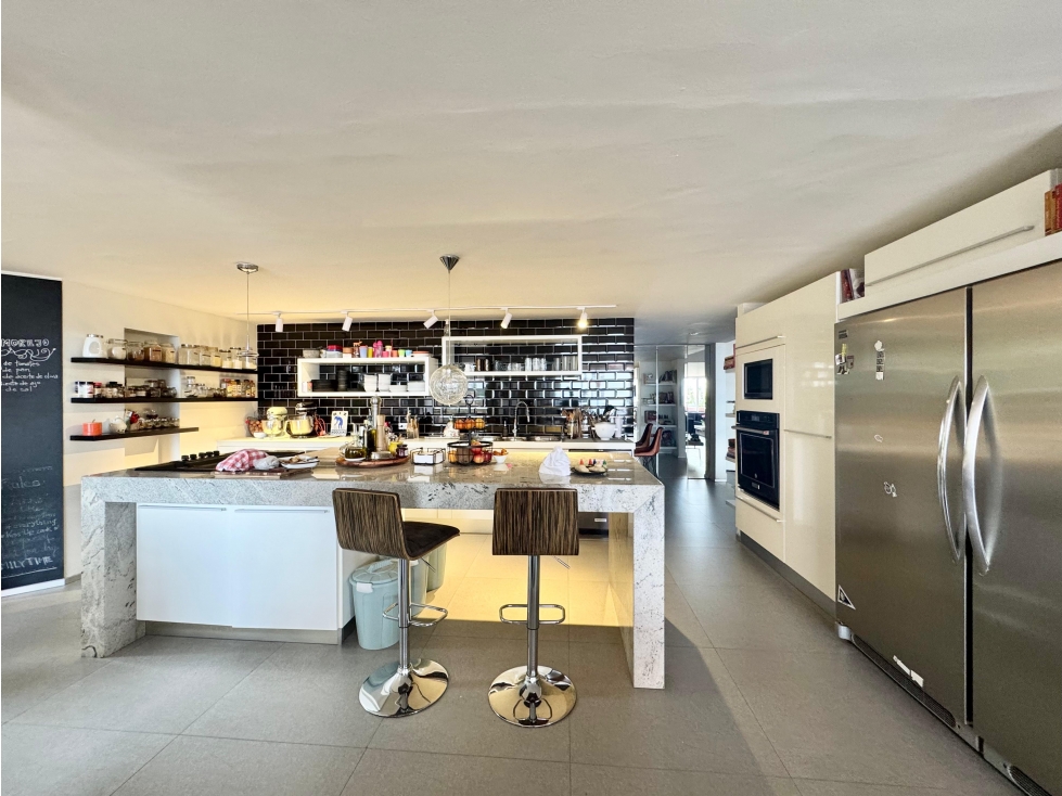 Apartamento en venta en Los Rosales, Bogotá · foto 4 de 24