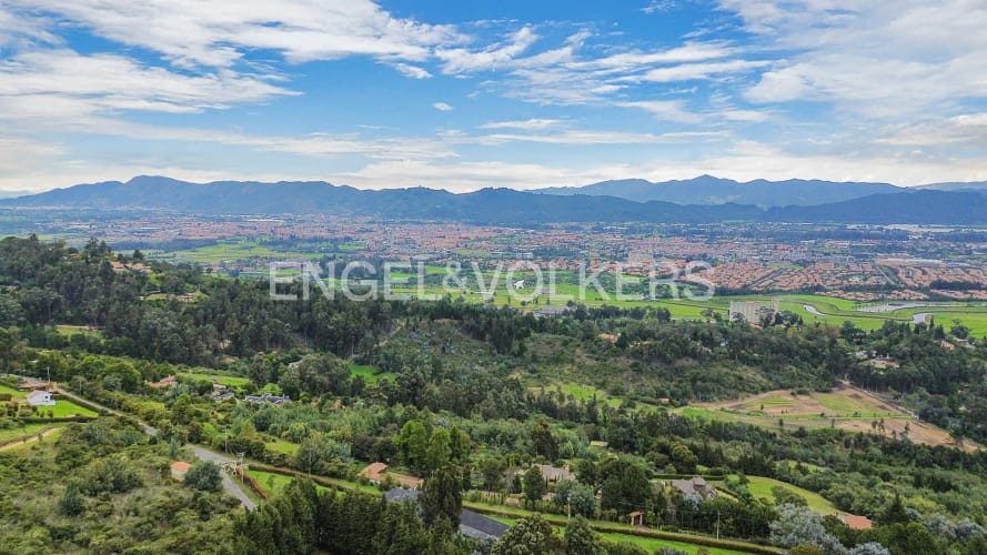 Lote en venta en Yerbabuena, Chía · foto 4 de 4