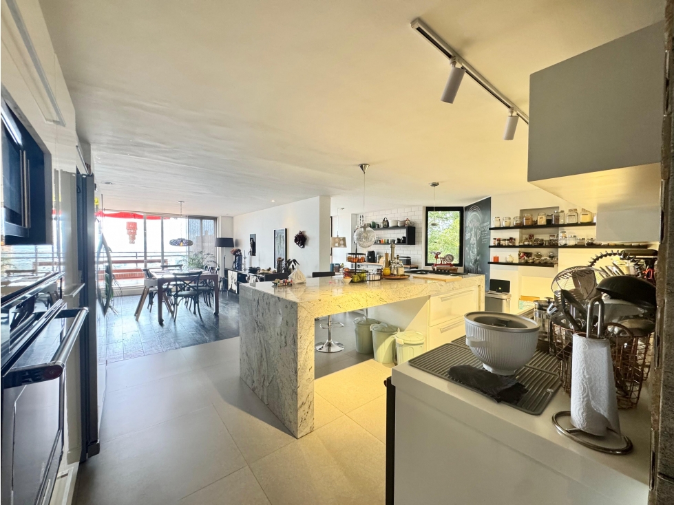 Apartamento en venta en Los Rosales, Bogotá · foto 13 de 24