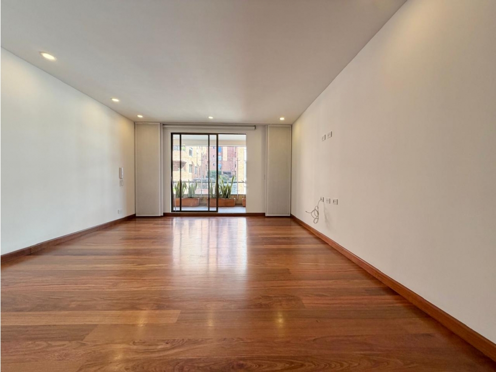 Apartamento en venta en Los Rosales, Bogotá · foto 16 de 17
