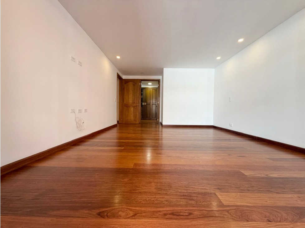 Apartamento en venta en Los Rosales, Bogotá · foto 17 de 17
