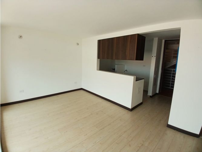 Apartamento de 2 alcobas en venta en Condominio Campestre Alhambra, Madrid, 58 m² · foto 4 de 21
