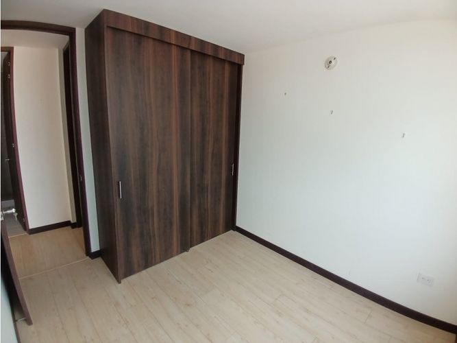 Apartamento de 2 alcobas en venta en Condominio Campestre Alhambra, Madrid, 58 m² · foto 13 de 21