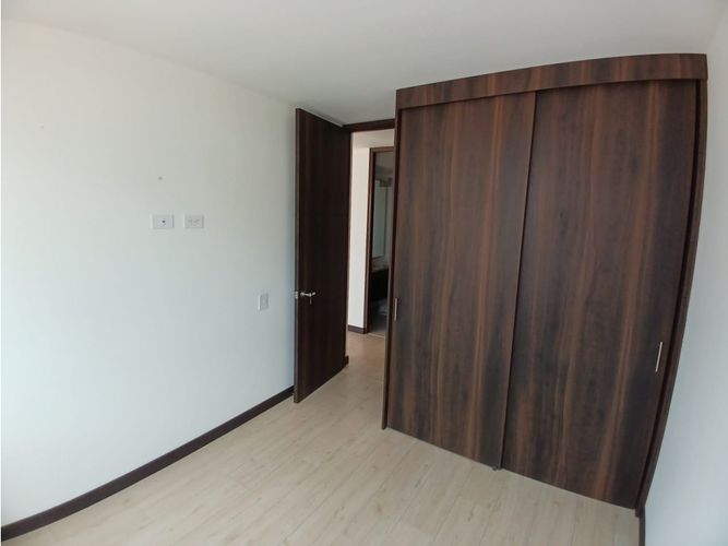 Apartamento de 2 alcobas en venta en Condominio Campestre Alhambra, Madrid, 58 m² · foto 17 de 21