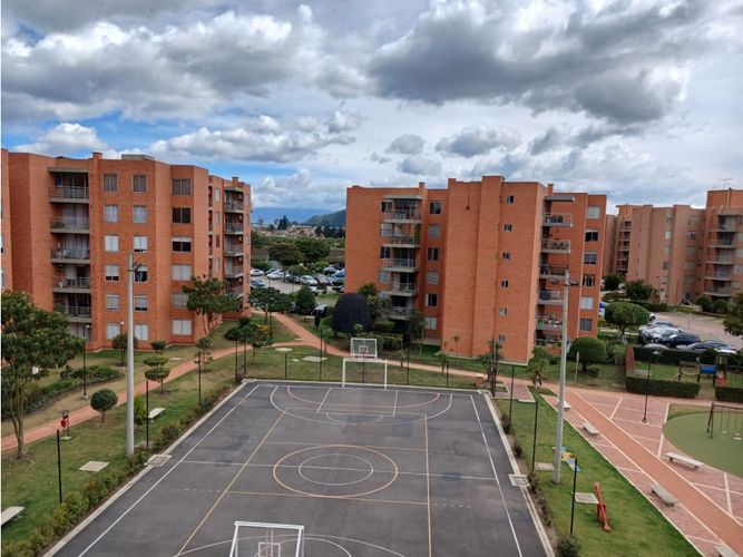 Apartamento de 2 alcobas en venta en Condominio Campestre Alhambra, Madrid, 58 m² · foto 21 de 21