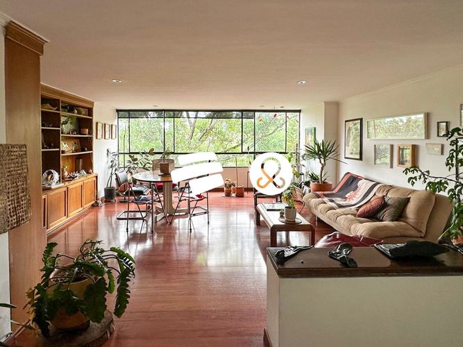 Apartamento en venta en El Poblado, Medellín · foto 3 de 12