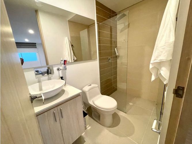 Apartamento de 3 alcobas en arriendo en Los Balsos, Medellín, 110 m² · foto 14 de 24