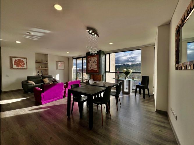 Apartamento en venta en San Jose De Bavaria, Bogotá · foto 10 de 24