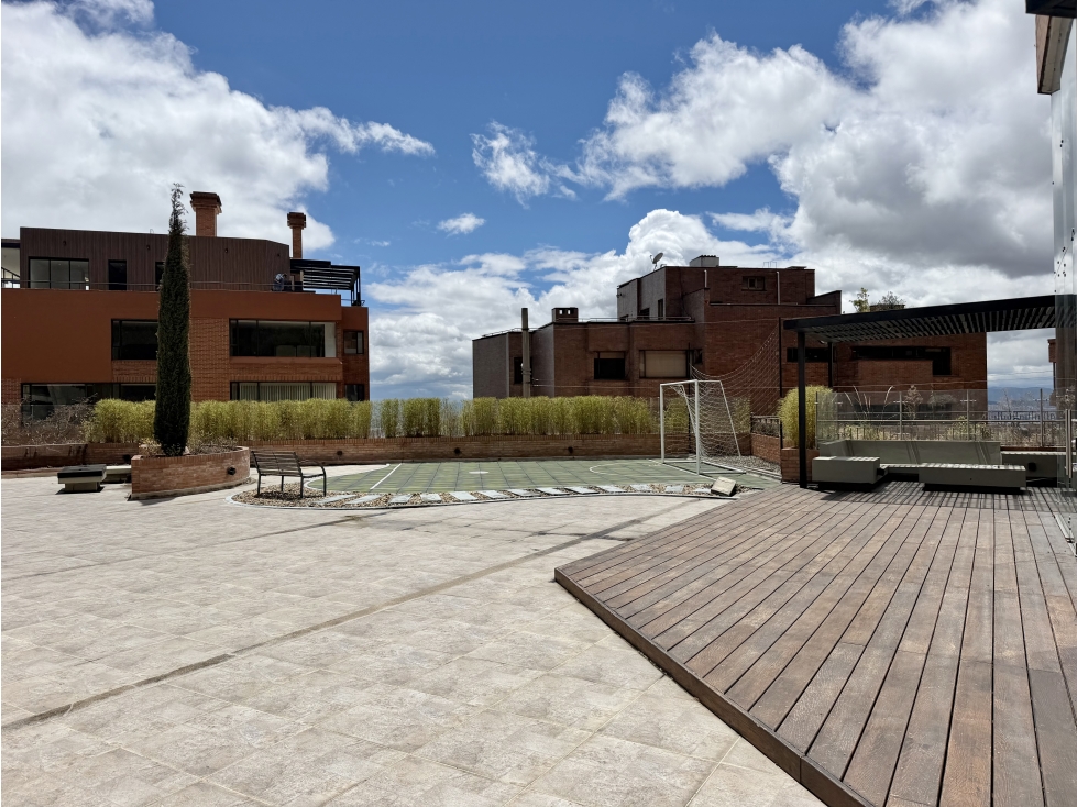 Apartamento en venta en El Refugio, Bogotá · foto 11 de 24