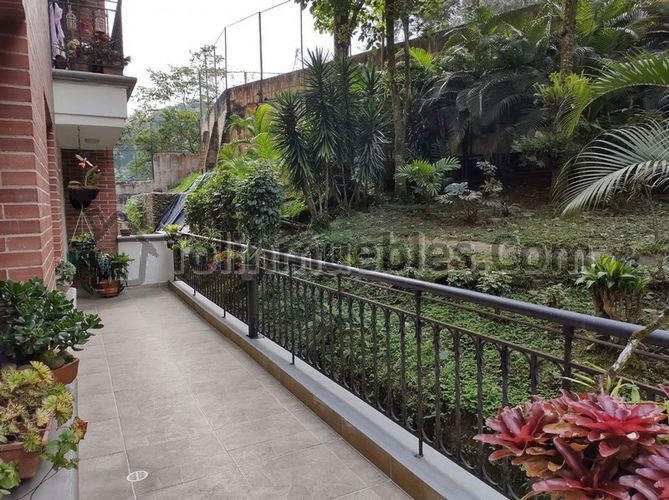 Apartamento de 4 alcobas en venta en Calambeo, Ibagué, 188 m² · foto 17 de 21