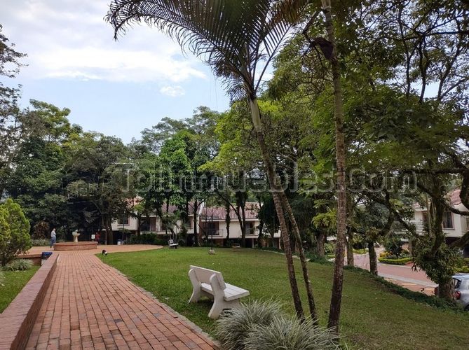 Apartamento de 4 alcobas en venta en Calambeo, Ibagué, 188 m² · foto 18 de 21