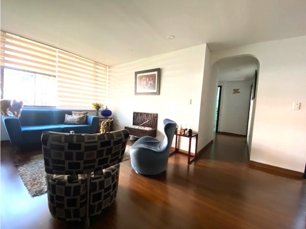 Apartamento en venta en Santa Barbara, Bogotá · foto 2 de 24